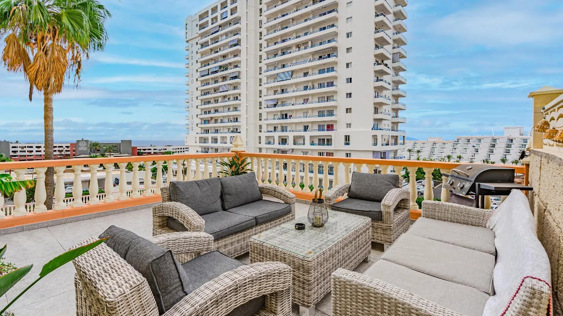 Apartment Bali Smart Home Hi-End Services Media Streaming Costa Adeje