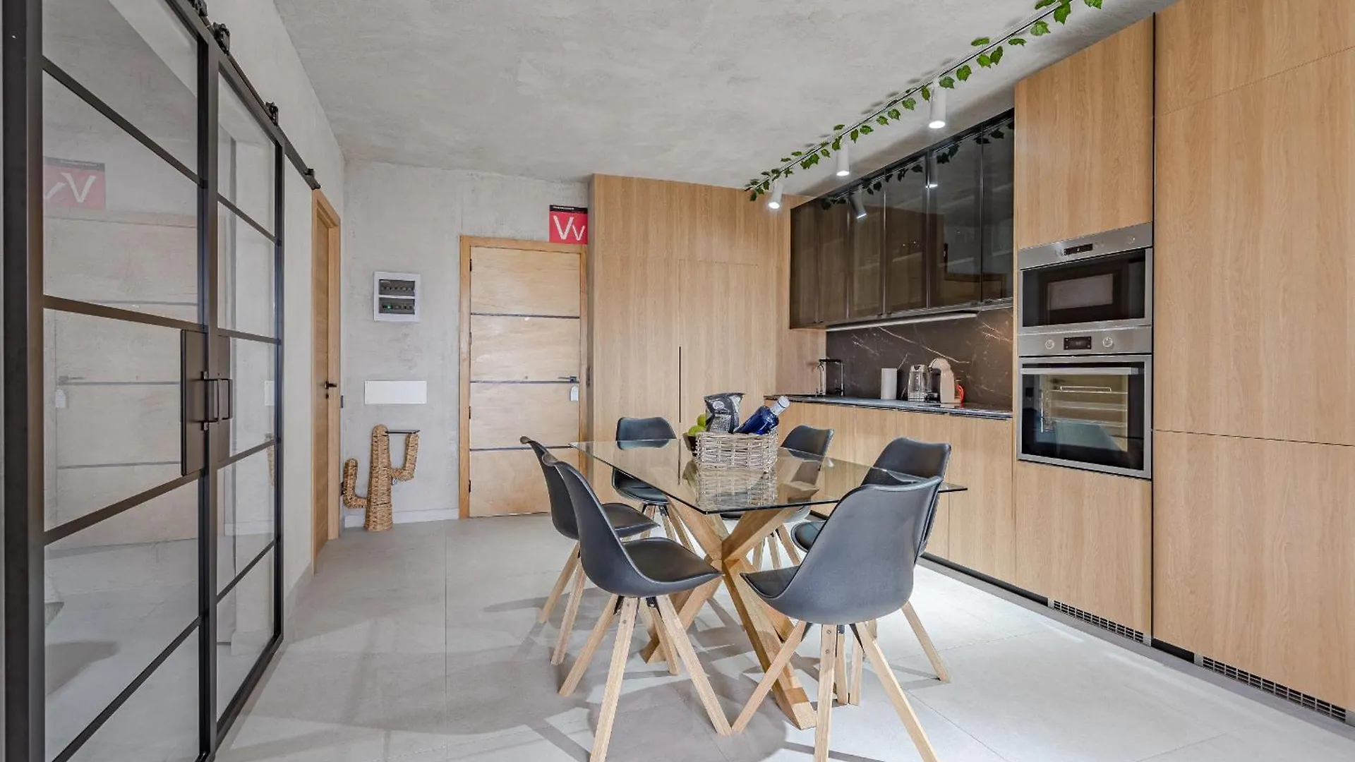 Bali Smart Home Hi-End Services Media Streaming Costa Adeje  Apartment